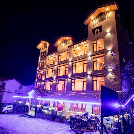 Hotel Smugglers Mountain View - Central Heated & Air Cooled #Free Pick From Volvo Bus Stand Manali  Exterior photo