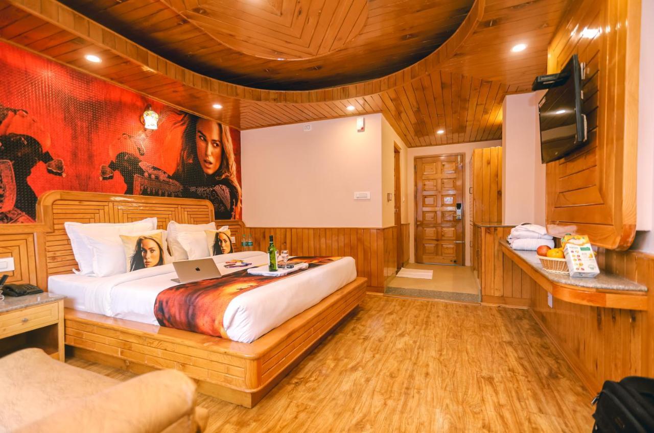 Hotel Smugglers Mountain View - Central Heated & Air Cooled #Free Pick From Volvo Bus Stand Manali  Exterior photo