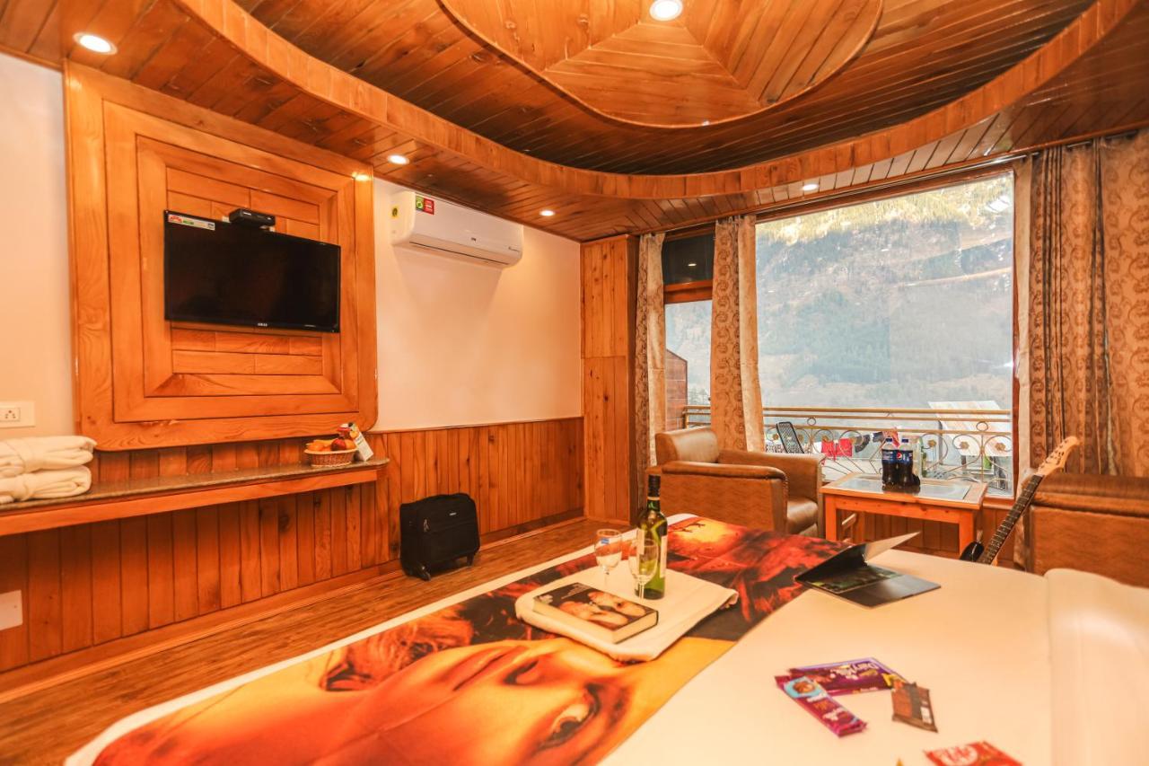 Hotel Smugglers Mountain View - Central Heated & Air Cooled #Free Pick From Volvo Bus Stand Manali  Exterior photo