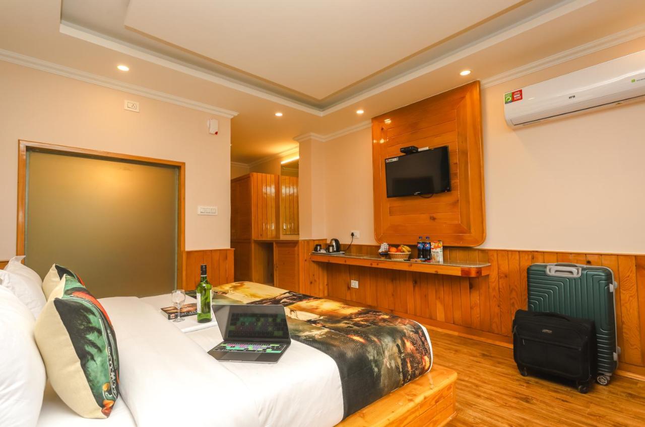 Hotel Smugglers Mountain View - Central Heated & Air Cooled #Free Pick From Volvo Bus Stand Manali  Exterior photo