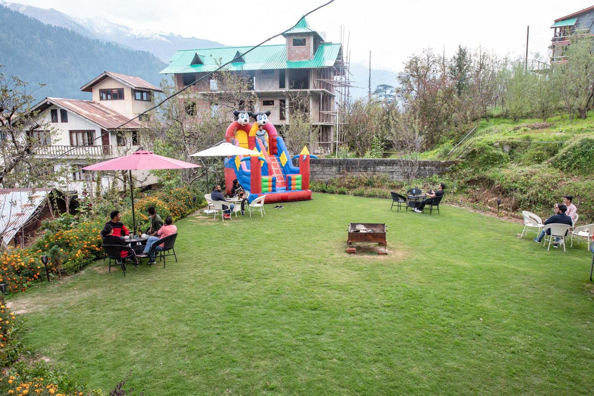 Hotel Smugglers Mountain View - Central Heated & Air Cooled #Free Pick From Volvo Bus Stand Manali  Exterior photo